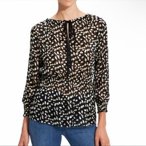 Beautiful Theory Top classy